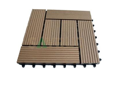 Dalles de terrasse en composite bois-plastique WPC
