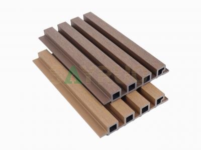 Panneaux muraux extérieurs en bois composite co-extrudé haut de gamme, bardage WPC rainuré