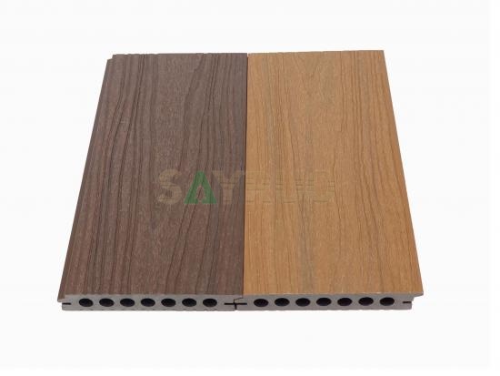 Co-extrusion embossed woodgrain composite decking